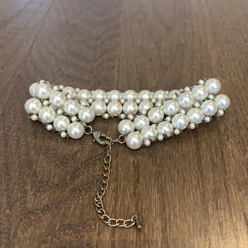 Choker Necklace